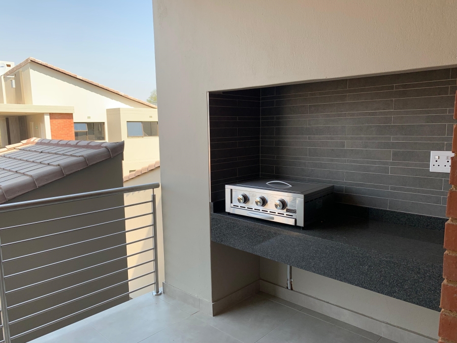 To Let 2 Bedroom Property for Rent in Xanadu Eco Park North West